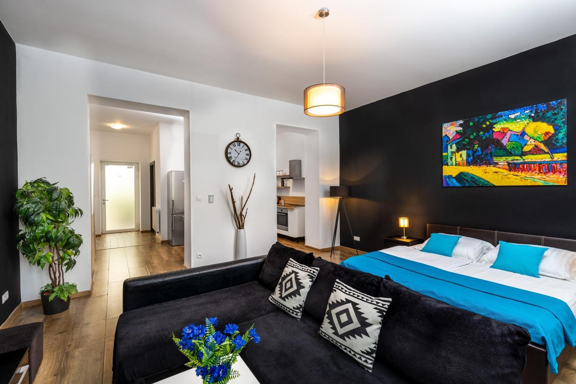 Skackava - Beautiful New Apartment In Direct Centrum, 24H Self Check-In バンスカー・ビストリツァ エクステリア 写真