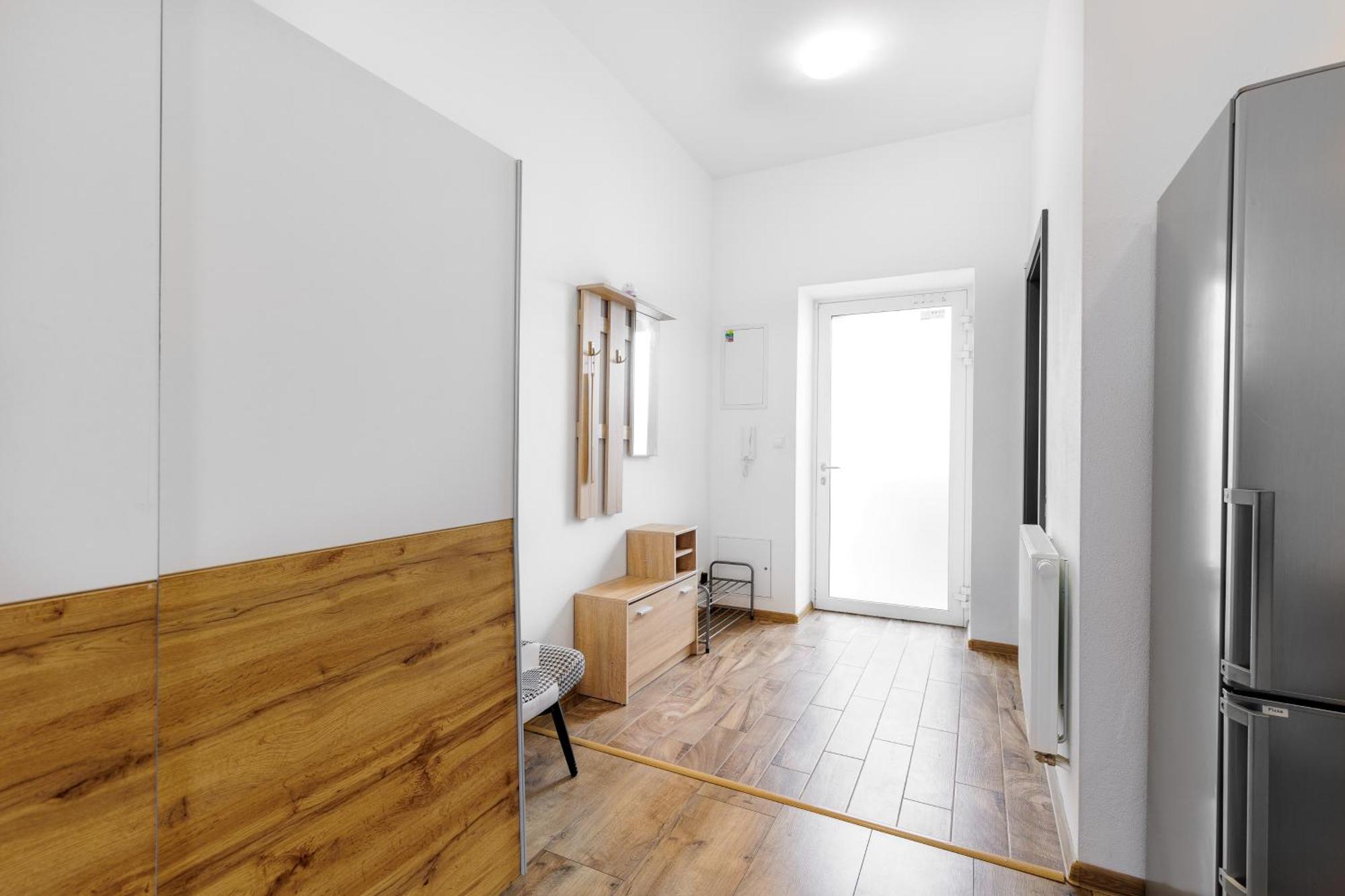 Skackava - Beautiful New Apartment In Direct Centrum, 24H Self Check-In バンスカー・ビストリツァ エクステリア 写真
